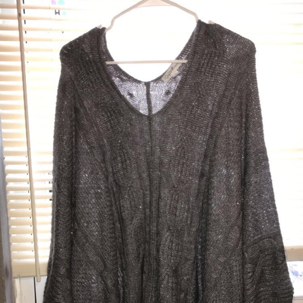 Gray sweater